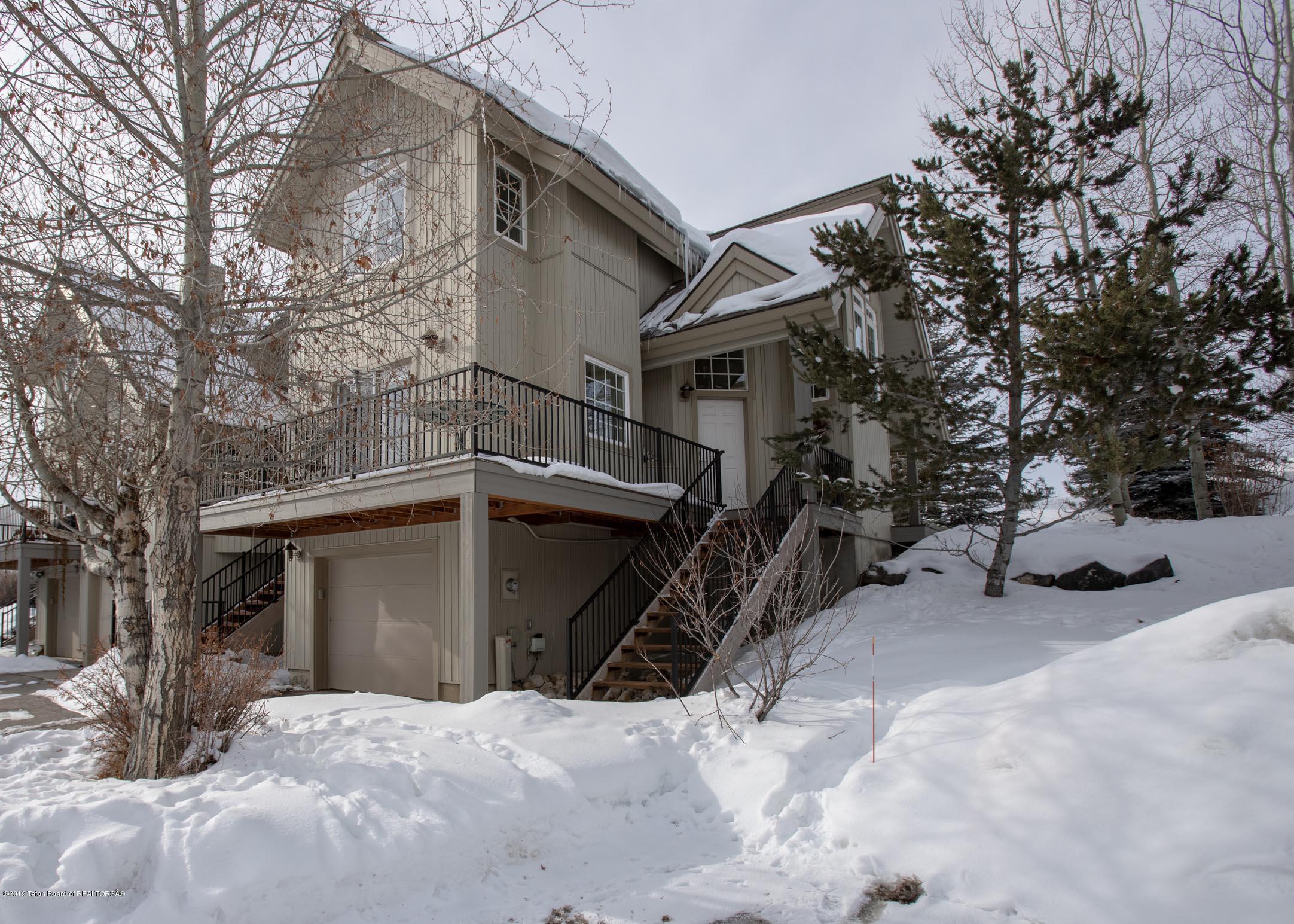 Aspen Condo Exterior_-3