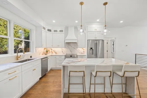 $1,700,000 | 31 Houghton Street, Unit A, Somerville, MA 02143