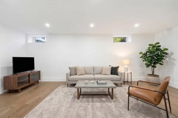 $1,700,000 | 31 Houghton Street, Unit A, Somerville, MA 02143