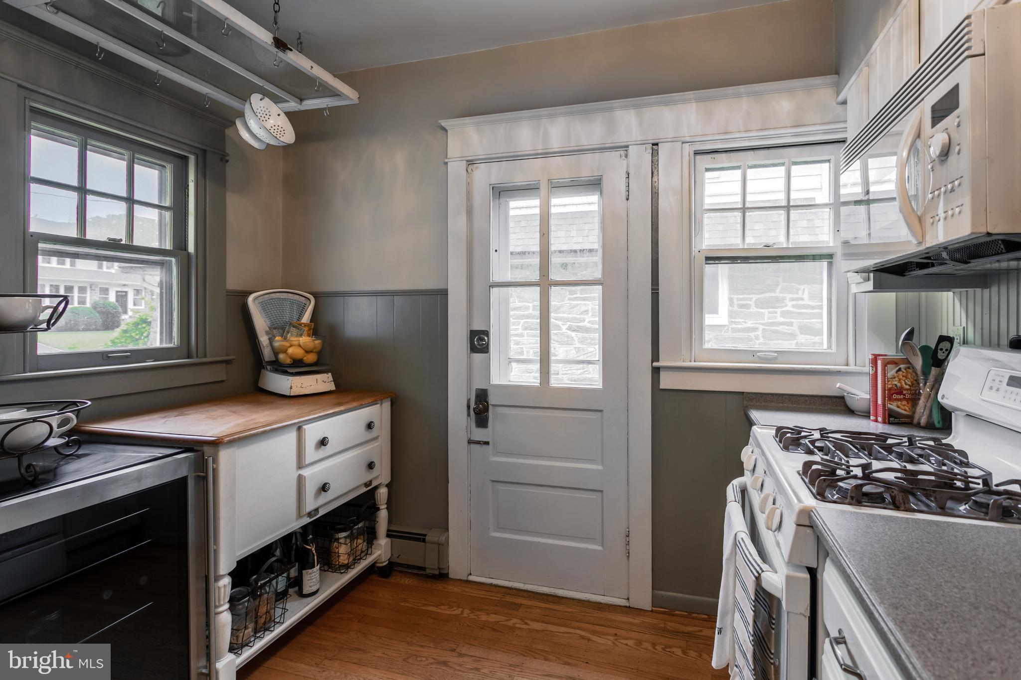 31 East Clearfield Road Havertown, PA 19083 - Photo 18 of 35