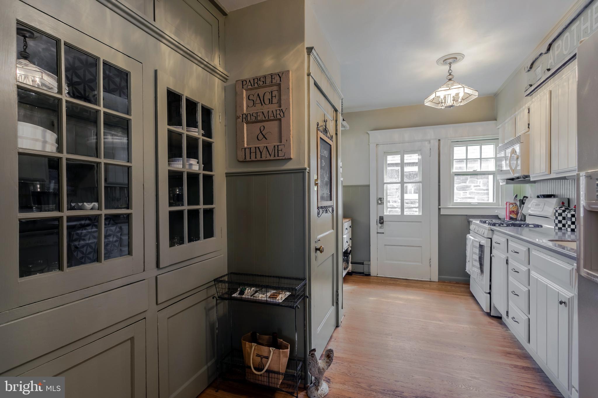 31 East Clearfield Road Havertown, PA 19083 - Photo 21 of 35