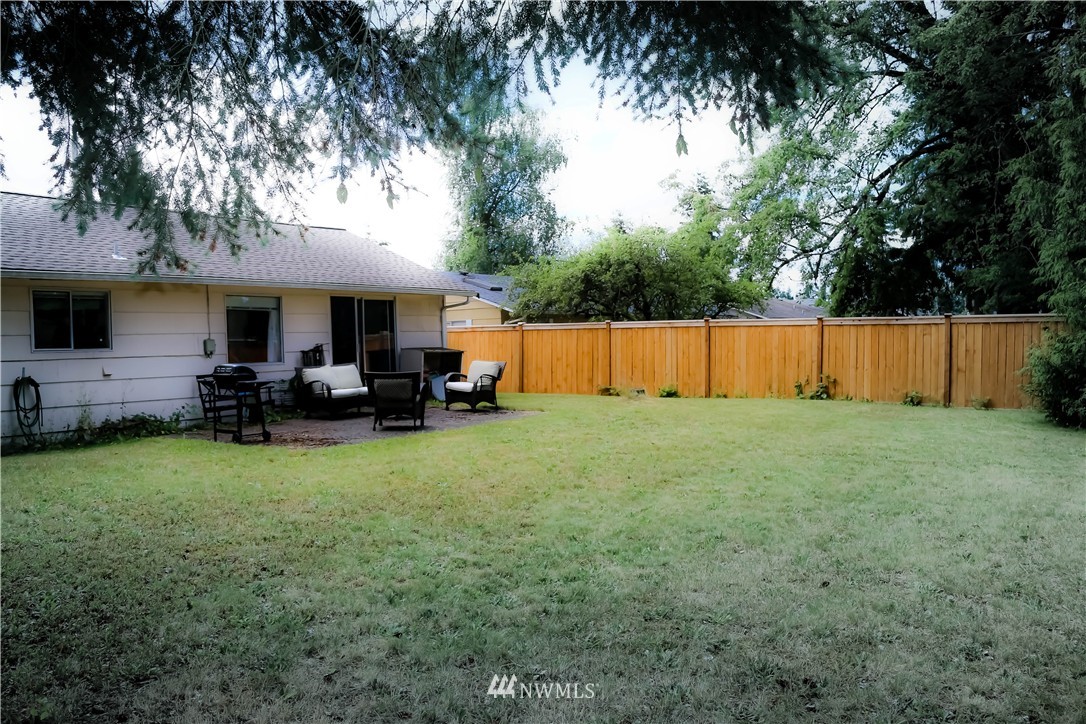 3906 Northeast 21st Street Renton, WA 98056 - Photo 8 of 8