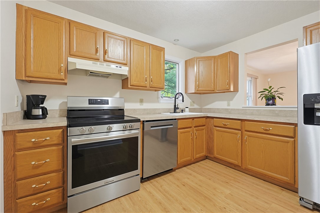 185 Manville Hill Road, Unit 106 Cumberland, RI 02864 - Photo 5 of 21