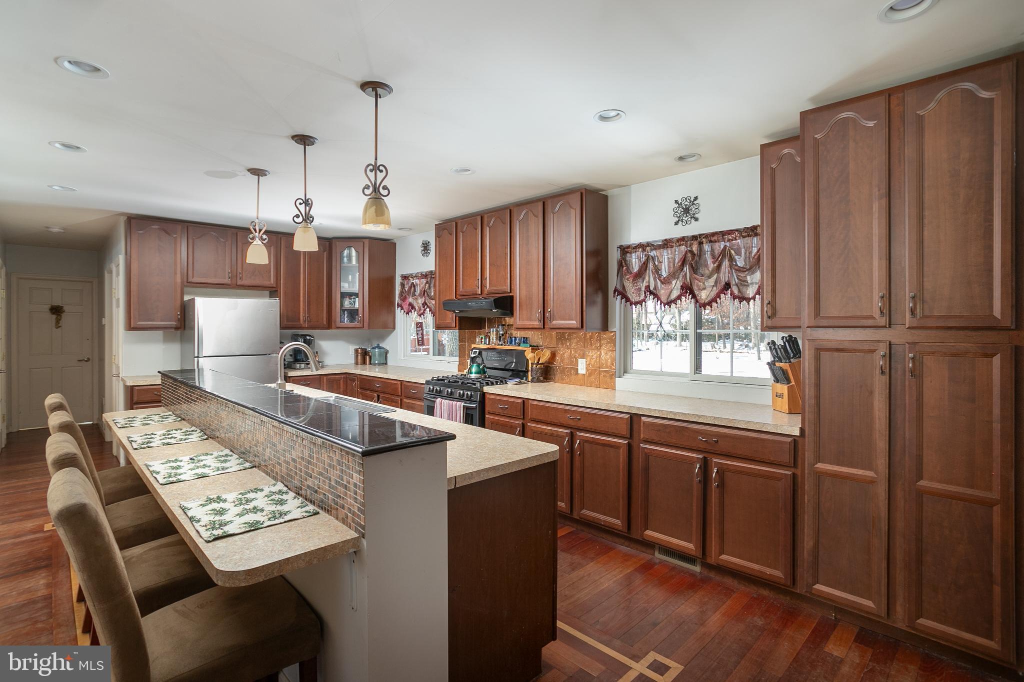 231 Oakshade Road Tabernacle, NJ 08088 - Photo 14 of 47