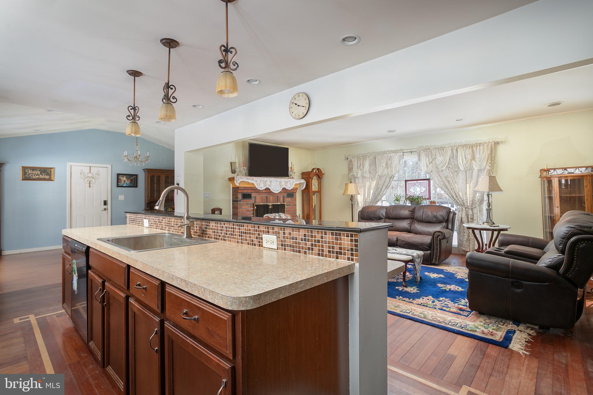 231 Oakshade Road Tabernacle, NJ 08088 - Photo 16 of 47