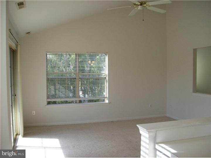 2316 Foxmeadow Circle Royersford, PA 19468 - Photo 14 of 19 Living Room