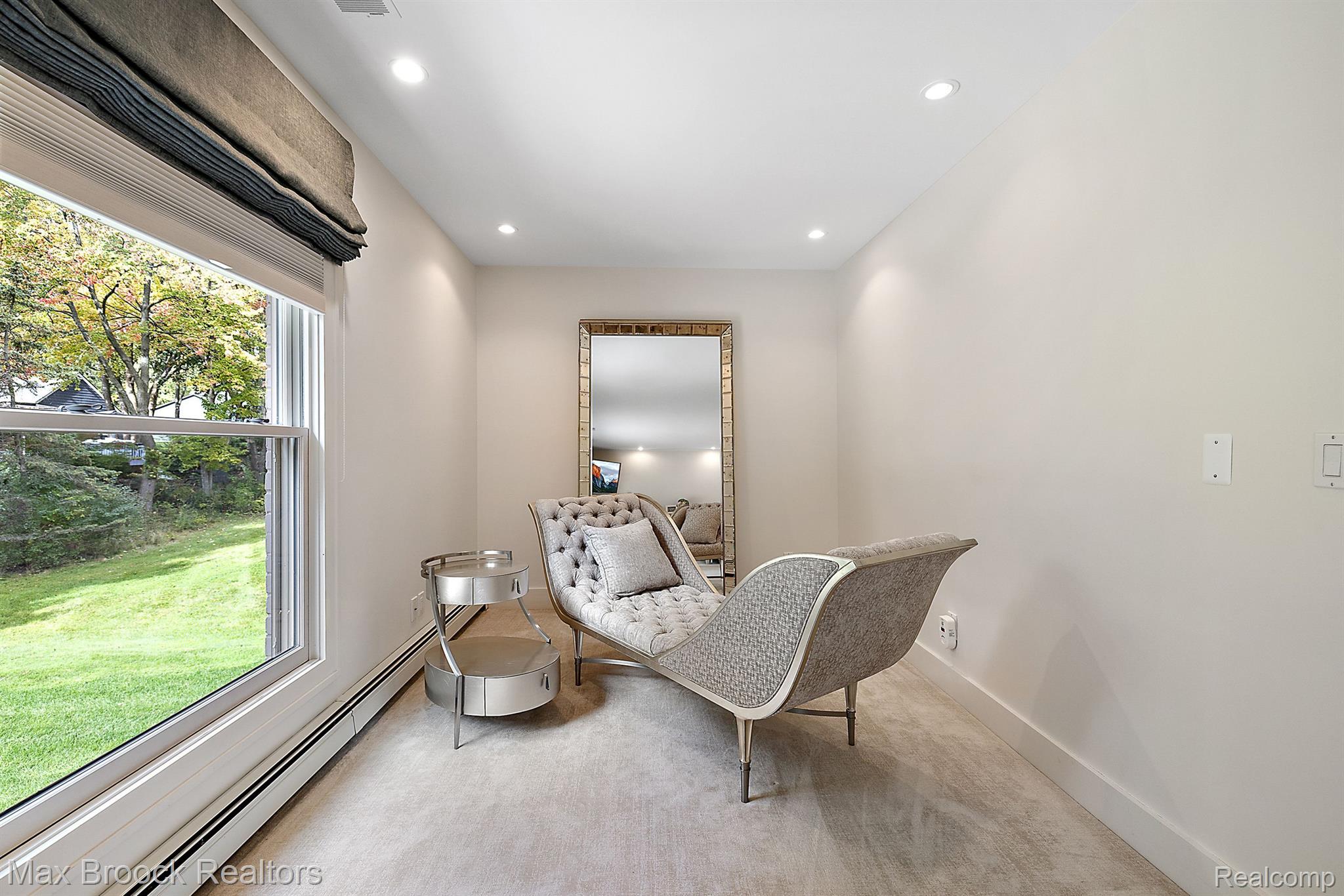 4050 Nearbrook Road Bloomfield Hills, MI 48302 - Photo 19 of 41 Gallery Image 19