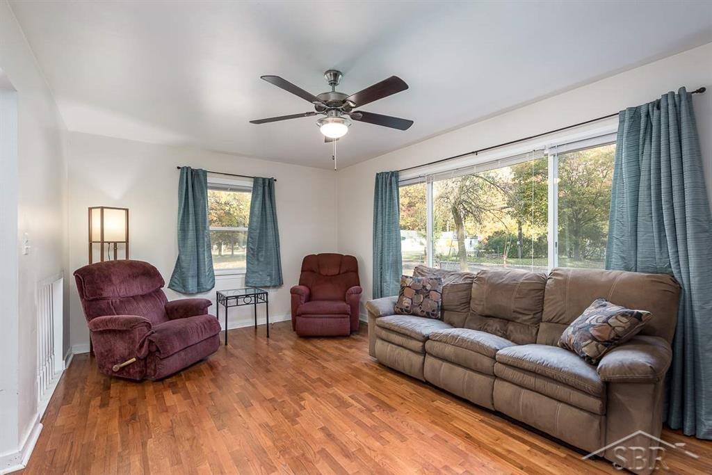 500 East Sugnet Road Midland, MI 48642 - Photo 5 of 26 31398984-4.JPG