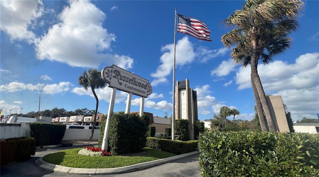 711 Russell Lane, Unit 134 Brandon, FL 33510 - Photo 3 of 24 a view of a backyard
