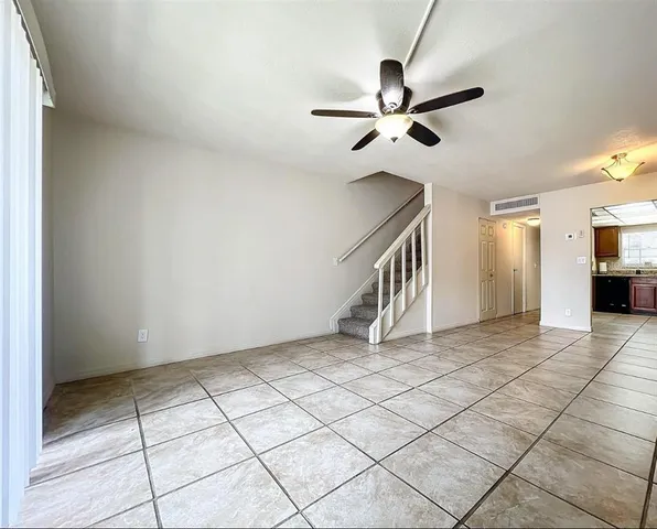 $174,900 | 711 Russell Lane, Unit 134, Brandon, FL 33510