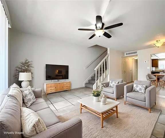 $174,900 | 711 Russell Lane, Unit 134, Brandon, FL 33510