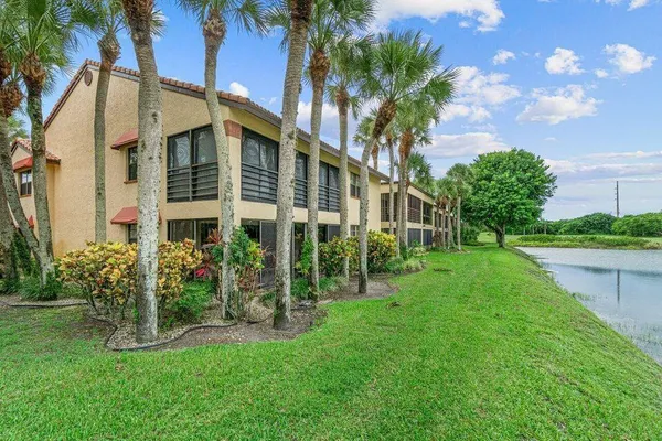 $4,000 | 6446 Aspen Glen Circle, Boynton Beach, FL 33437