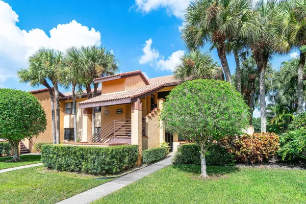 $4,000 | 6446 Aspen Glen Circle, Boynton Beach, FL 33437