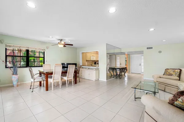 $4,000 | 6446 Aspen Glen Circle, Boynton Beach, FL 33437