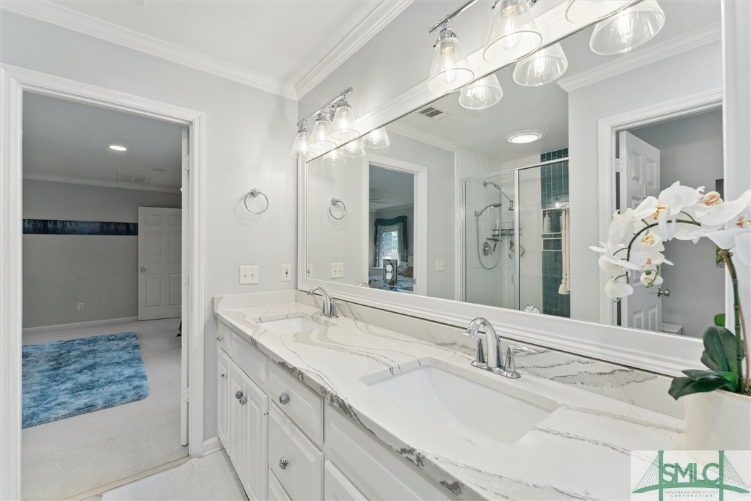 7 Raleigh Drive Savannah, GA 31406 - Photo 23 of 49 Beautifully Updated Master Bathroom Featuring a W