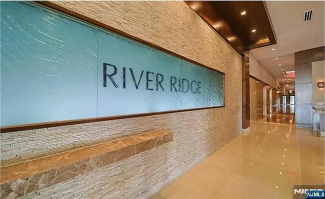 $658,888 | 200 Old Palisade Road, Unit 18D, Fort Lee, NJ 07024