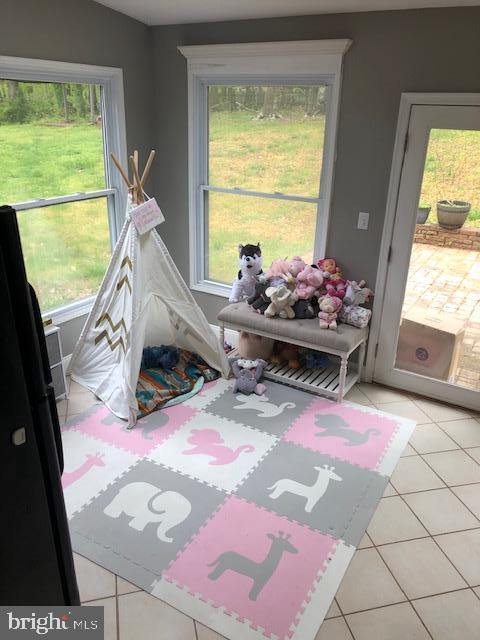 12503 Purcell Road Manassas, VA 20112 - Photo 21 of 46 Play area in sunroom space