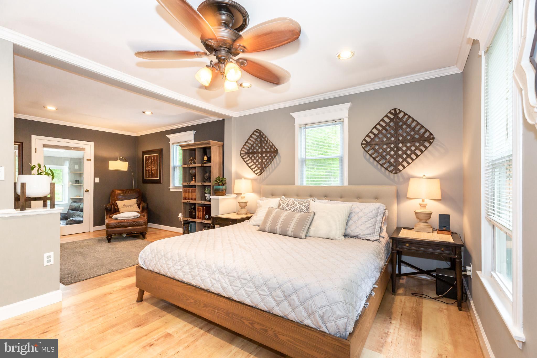 12503 Purcell Road Manassas, VA 20112 - Photo 26 of 46 View into sitting area from master