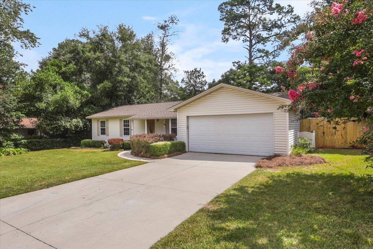 979 Richardson Road Tallahassee, FL 32301 - Photo 5 of 63 Gallery Image 5