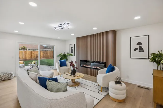 $2,398,000 | 6924 Bret Harte Drive, San Jose, CA 95120