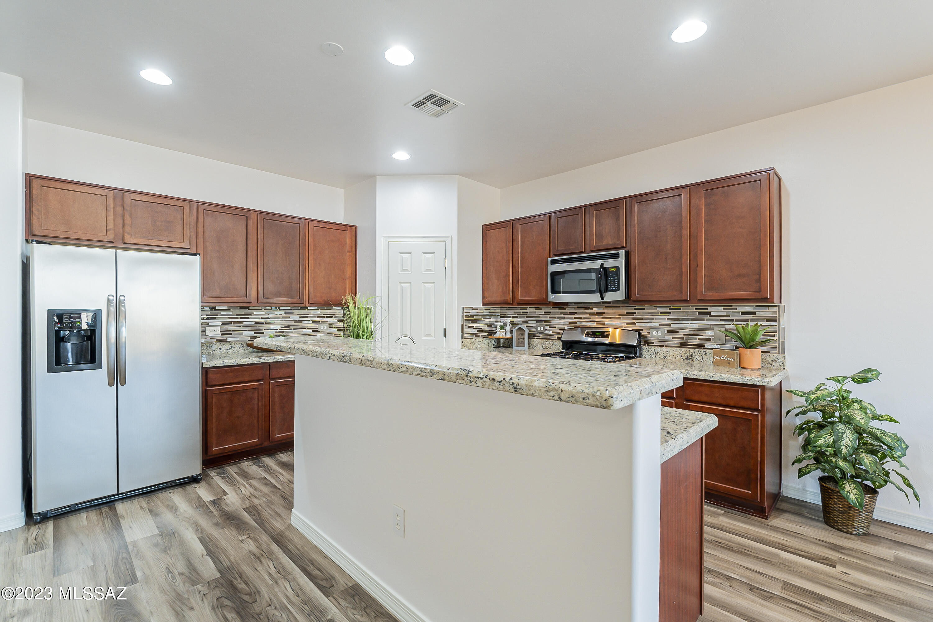 275 East Sycamore View Road Vail, AZ 85641 - Photo 10 of 37 Gallery Image 10
