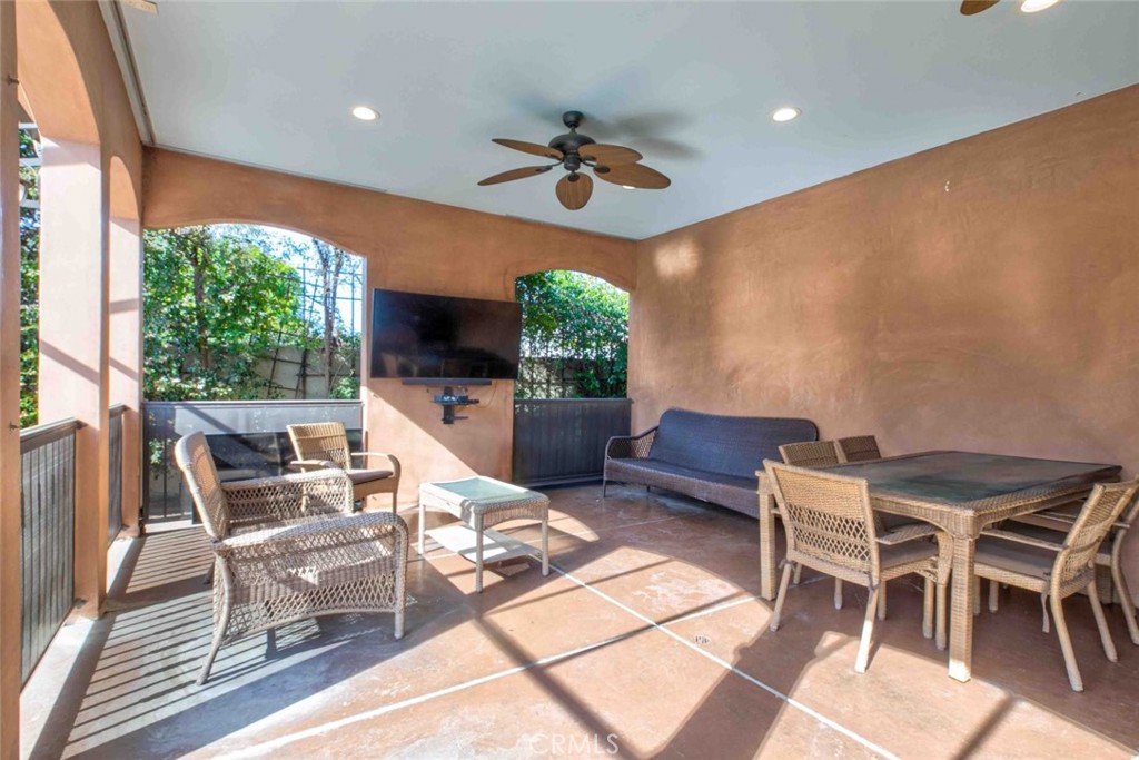 415 Birmingham Road Burbank, CA 91504 - Photo 44 of 61 a view of a patio with a table and chairs