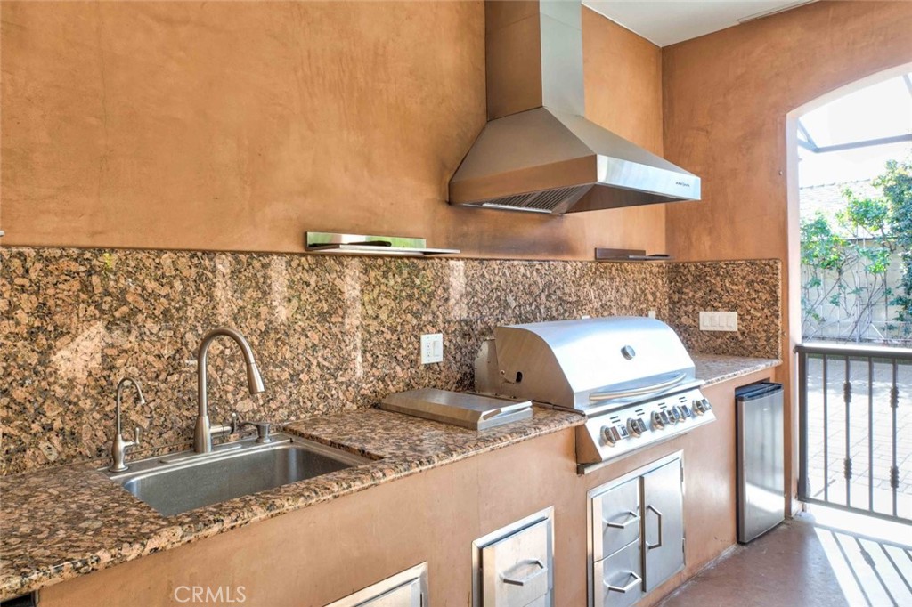 415 Birmingham Road Burbank, CA 91504 - Photo 45 of 61