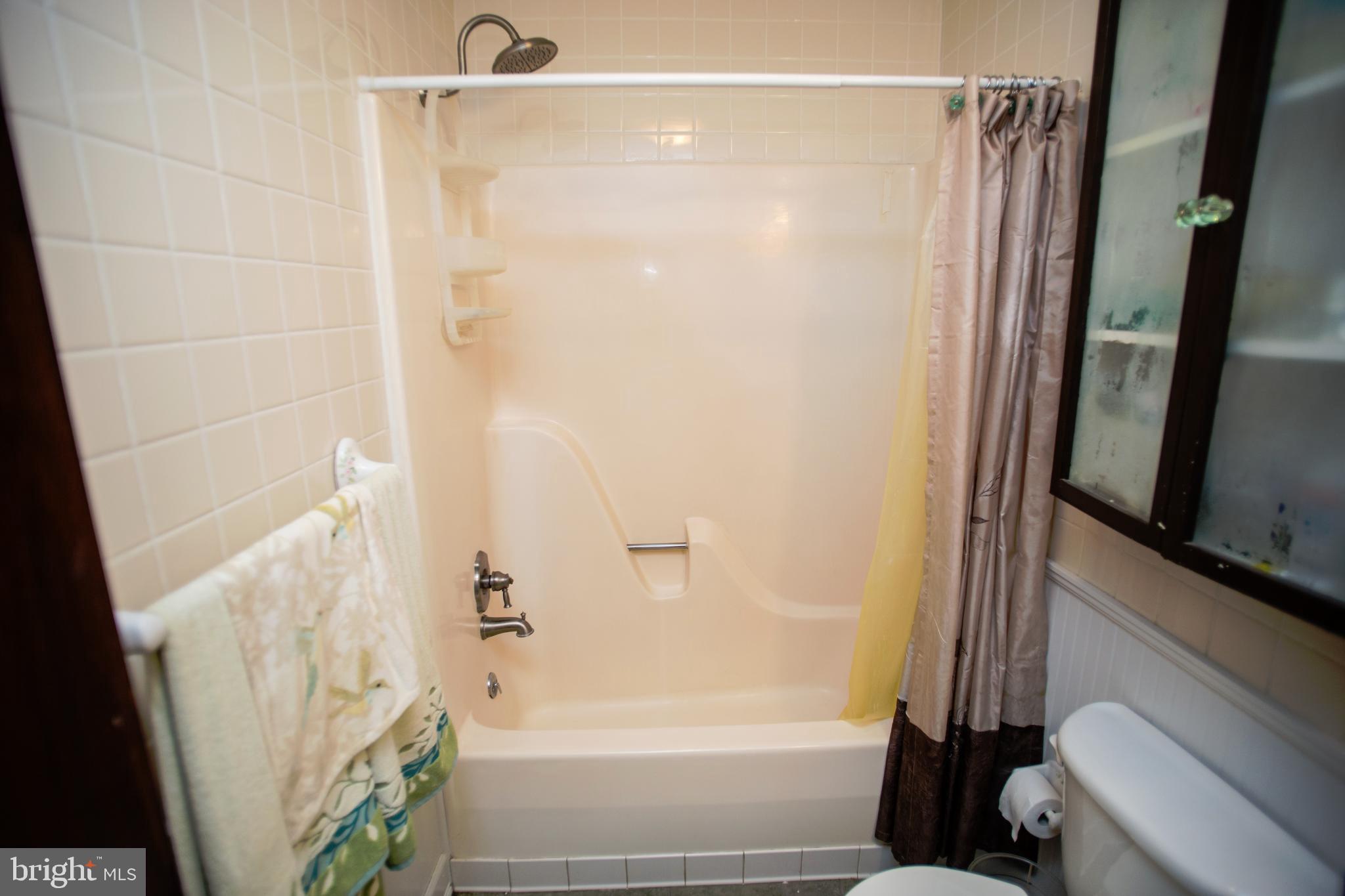 1761 Dr Jack Road Conowingo, MD 21918 - Photo 19 of 34 Bathroom - Shower/Tub