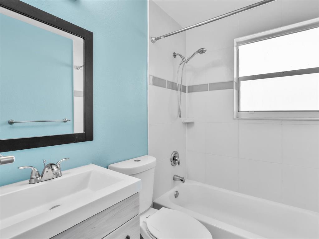 525 Northwest 10th Avenue Boynton Beach, FL 33435 - Photo 20 of 39