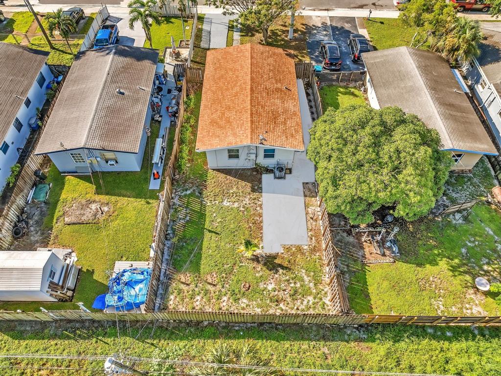 525 Northwest 10th Avenue Boynton Beach, FL 33435 - Photo 30 of 39