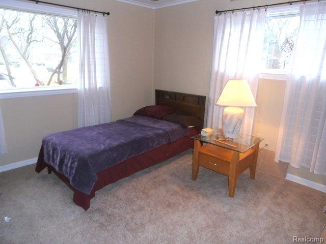 18706 Champaign Road Allen Park, MI 48101 - Photo 14 of 15 Br w/triple closet & new carpet!