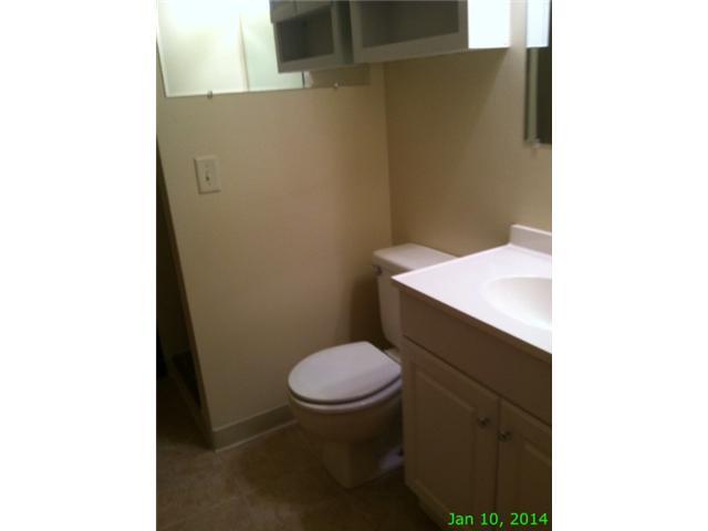 3486 Trenton Road Columbus, OH 43232 - Photo 13 of 15 Gallery Image 13