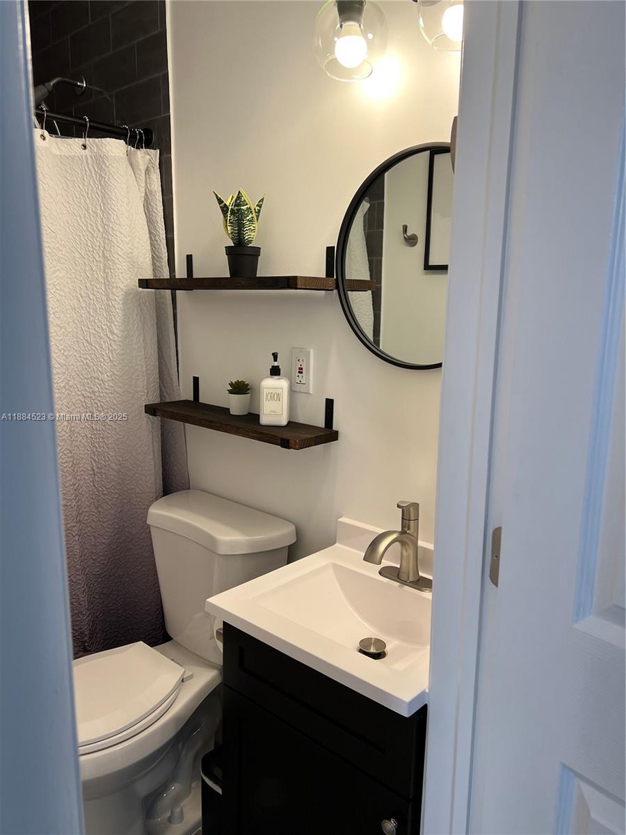 2800 Southwest 4th Street, Unit A Miami, FL 33135 - Photo 17 of 17 Efficiency bathroom