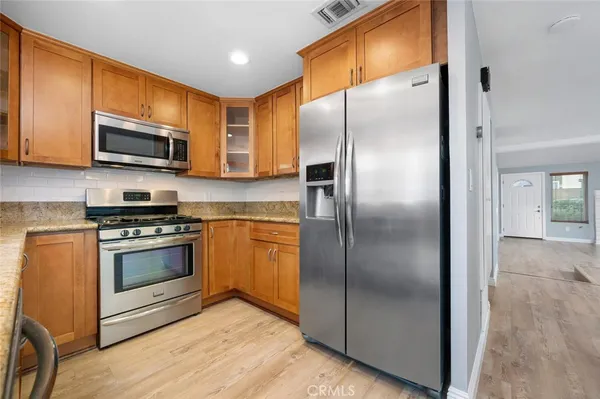 $4,100 | 10648 Porto Court, San Diego, CA 92124