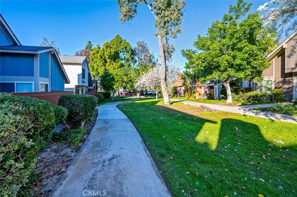 $4,100 | 10648 Porto Court, San Diego, CA 92124