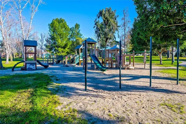 $4,100 | 10648 Porto Court, San Diego, CA 92124