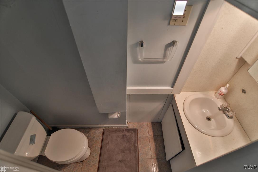 2925 Westminster Road Bethlehem, PA 18017 - Photo 25 of 42 Gallery Image 25