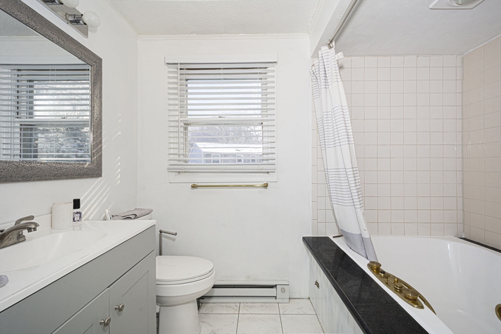 270 Sunderland Road, Unit 73 Worcester, MA 01604 - Photo 22 of 24