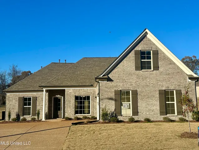 $349,900 | 944 Collie Drive, Hernando, MS 38651