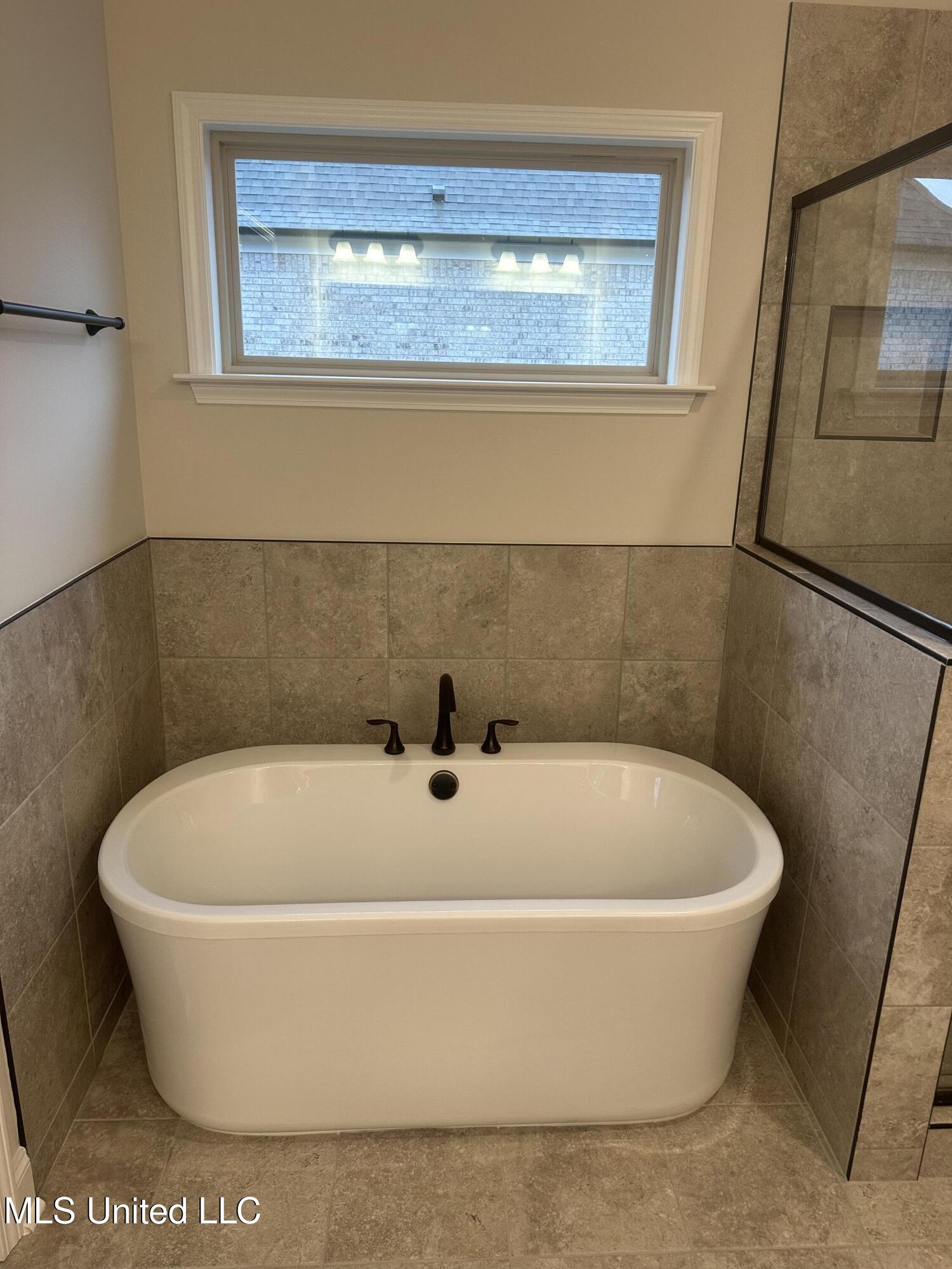 944 Collie Drive Hernando, MS 38651 - Photo 11 of 28 IMG_3070