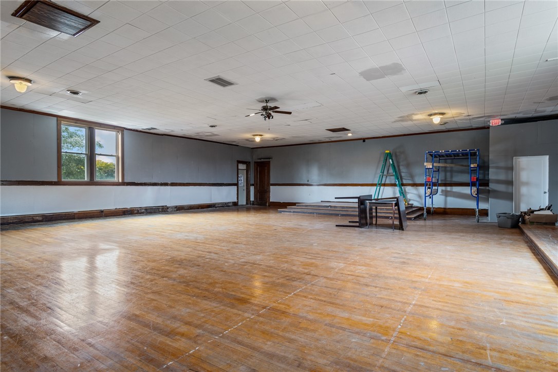4075 Ridge Road Williamson, NY 14589 - Photo 19 of 37 The dance studio- freshly painted!
