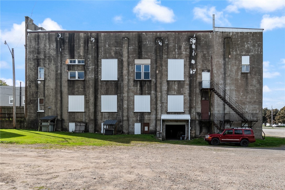 4075 Ridge Road Williamson, NY 14589 - Photo 30 of 37 Fire safety is a must!