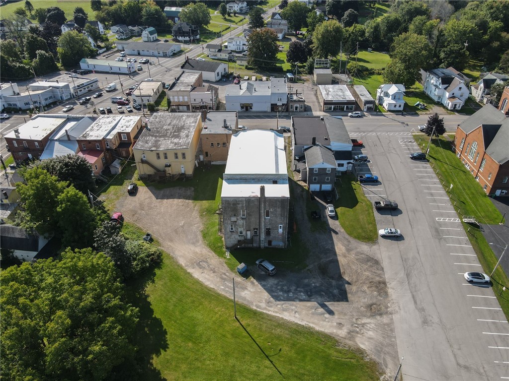 4075 Ridge Road Williamson, NY 14589 - Photo 4 of 37 Tucked back on Main St with plenty of parking
