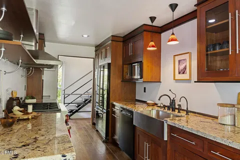 $1,395,000 | 3786 Latrobe Street, Los Angeles, CA 90031