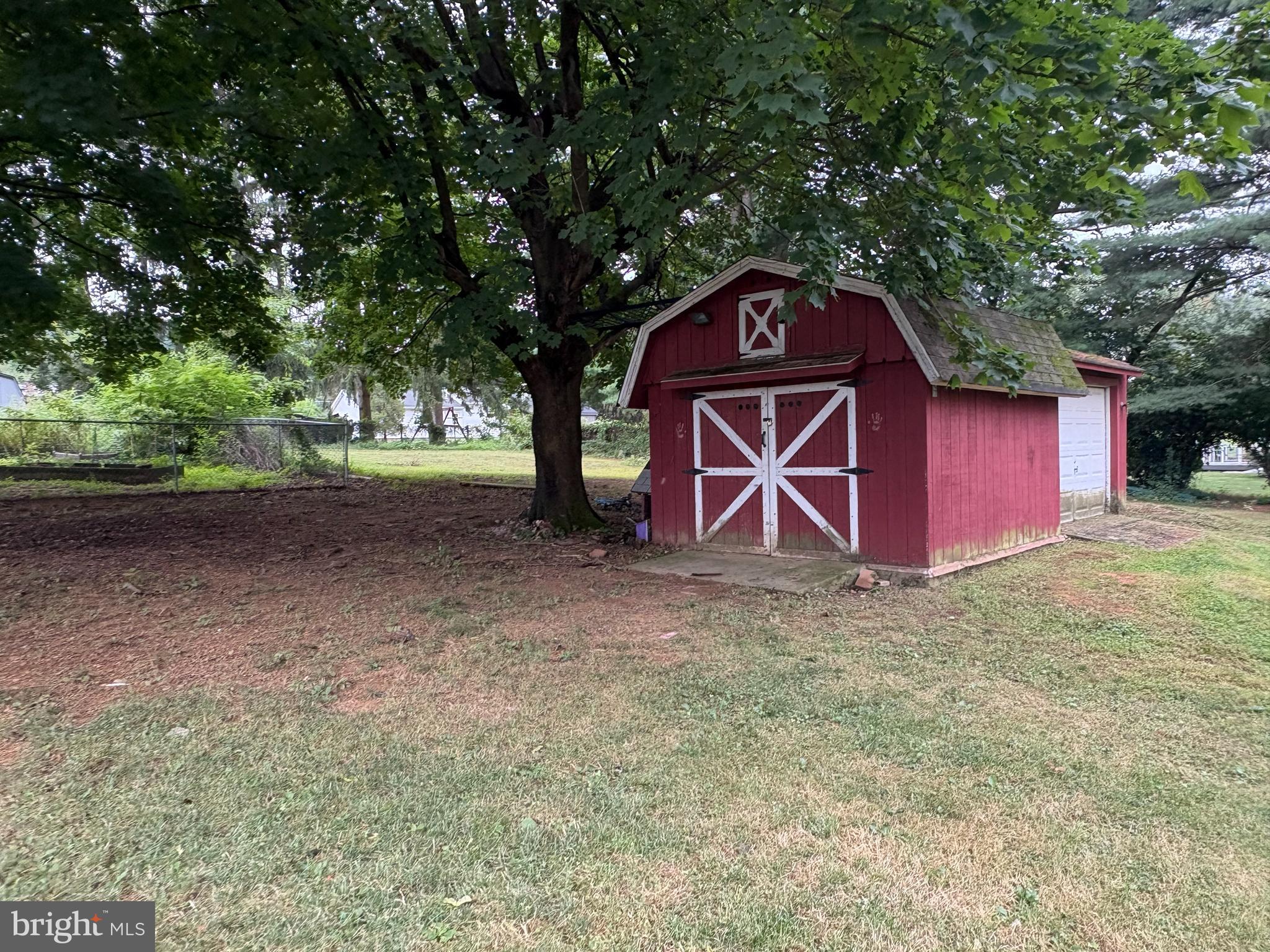 3 Maurice Road Mount Holly Springs, PA 17065 - Photo 13 of 55 Shed/Back Yard