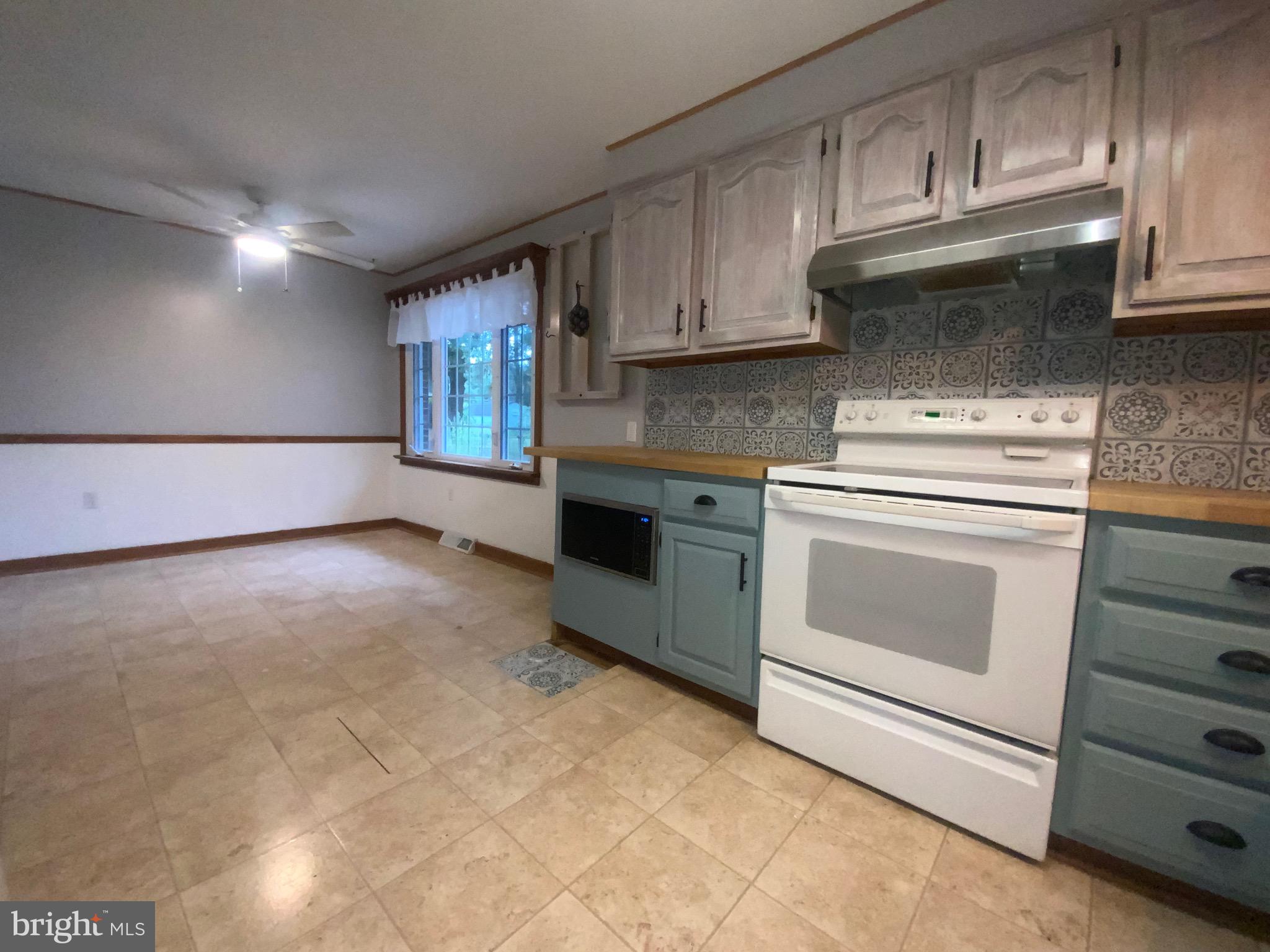 3 Maurice Road Mount Holly Springs, PA 17065 - Photo 32 of 55 Kitchen