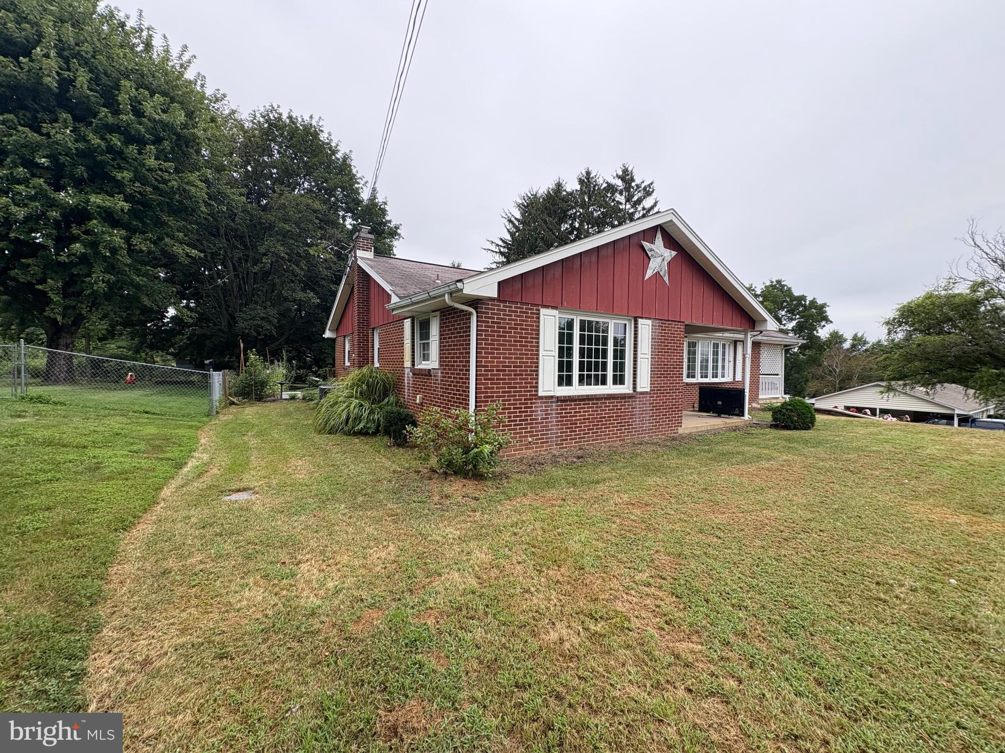 3 Maurice Road Mount Holly Springs, PA 17065 - Photo 4 of 55 Gallery Image 4
