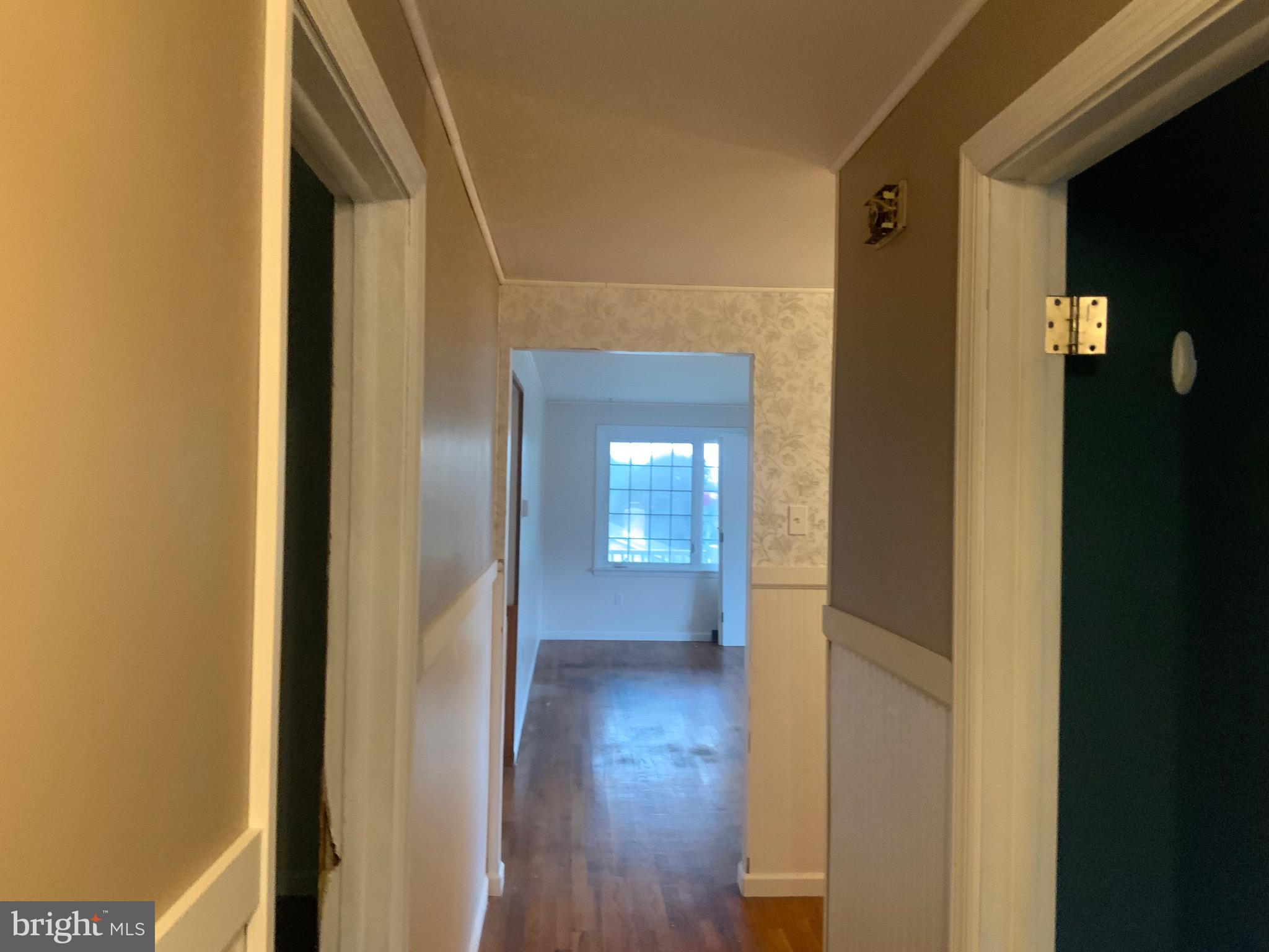 3 Maurice Road Mount Holly Springs, PA 17065 - Photo 49 of 55 Hallway to bedroom
