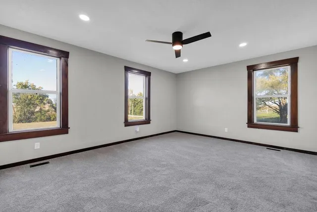 $214,900 | 5910 Easton Road, St. Joseph, MO 64507