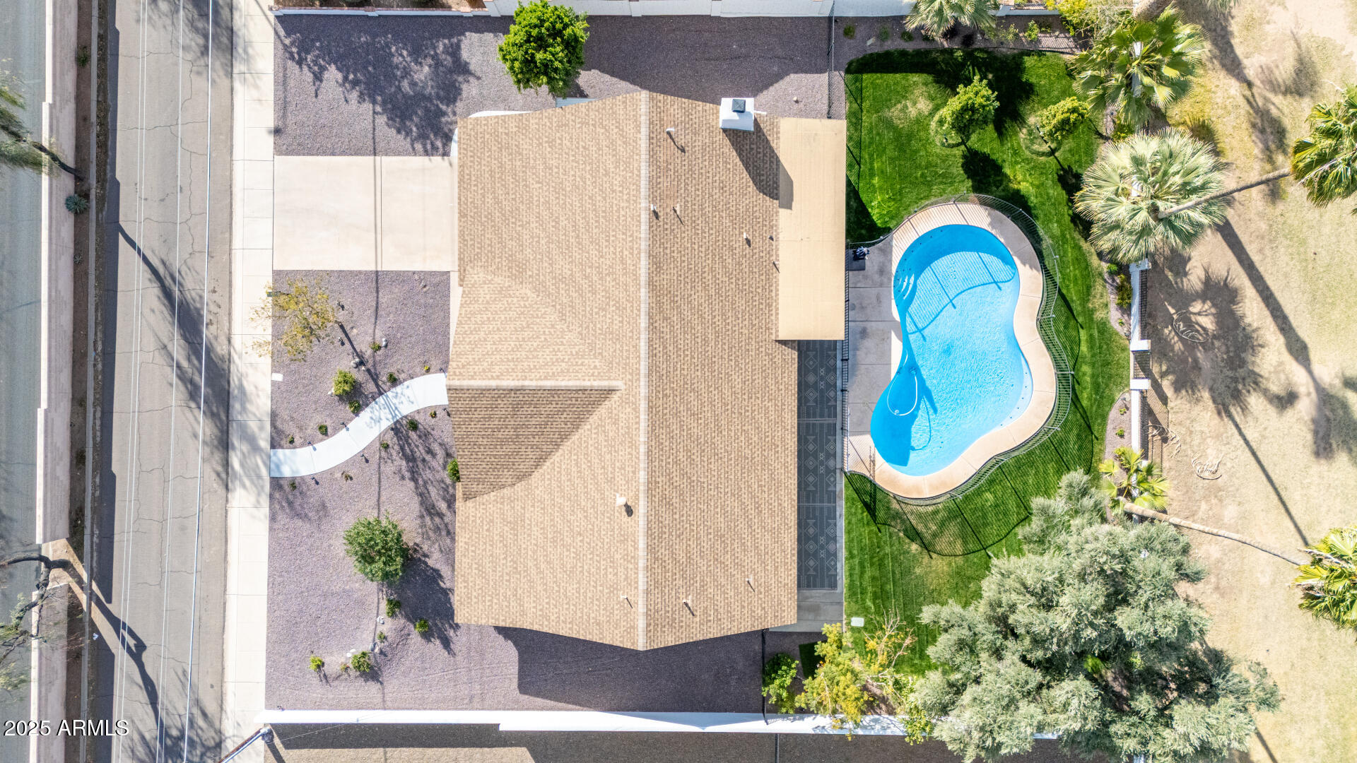 a view of a bird bath
